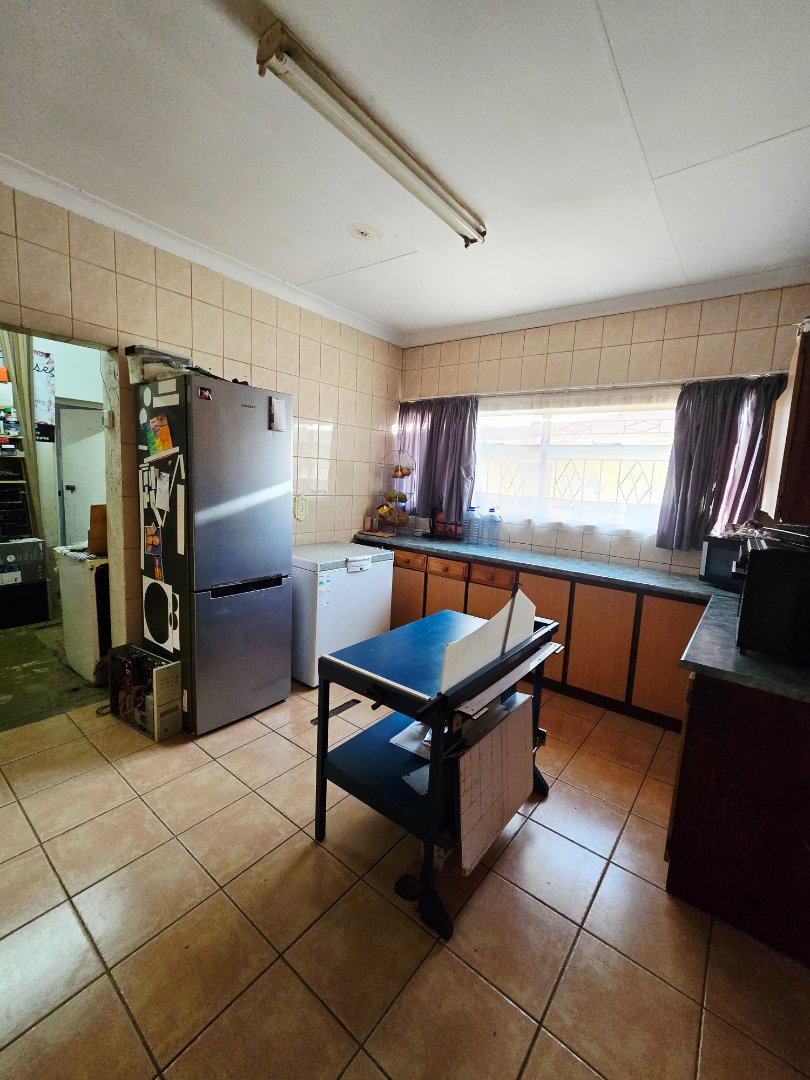 4 Bedroom Property for Sale in Wilkoppies North West